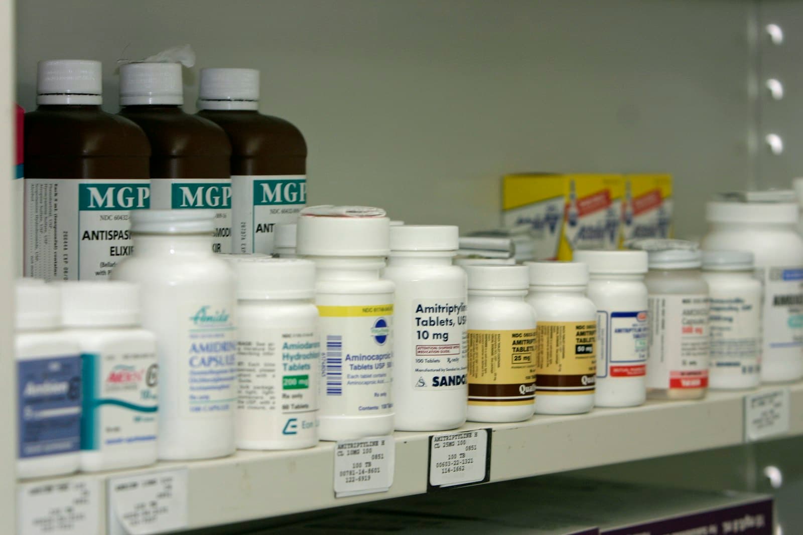 Eliminating Drug Expiry Wastage: How Smart Batch POS Safeguards Pharmacy Margins